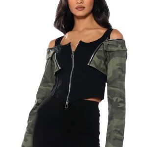 Black and Camouflage Off-Shoulder Top